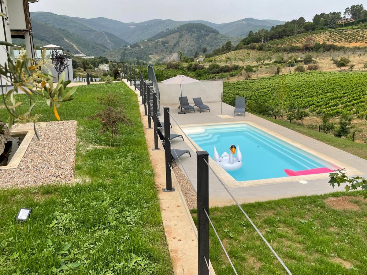 Boutique Finca Esencial Вилафранка дел Биерсо Екстериор снимка