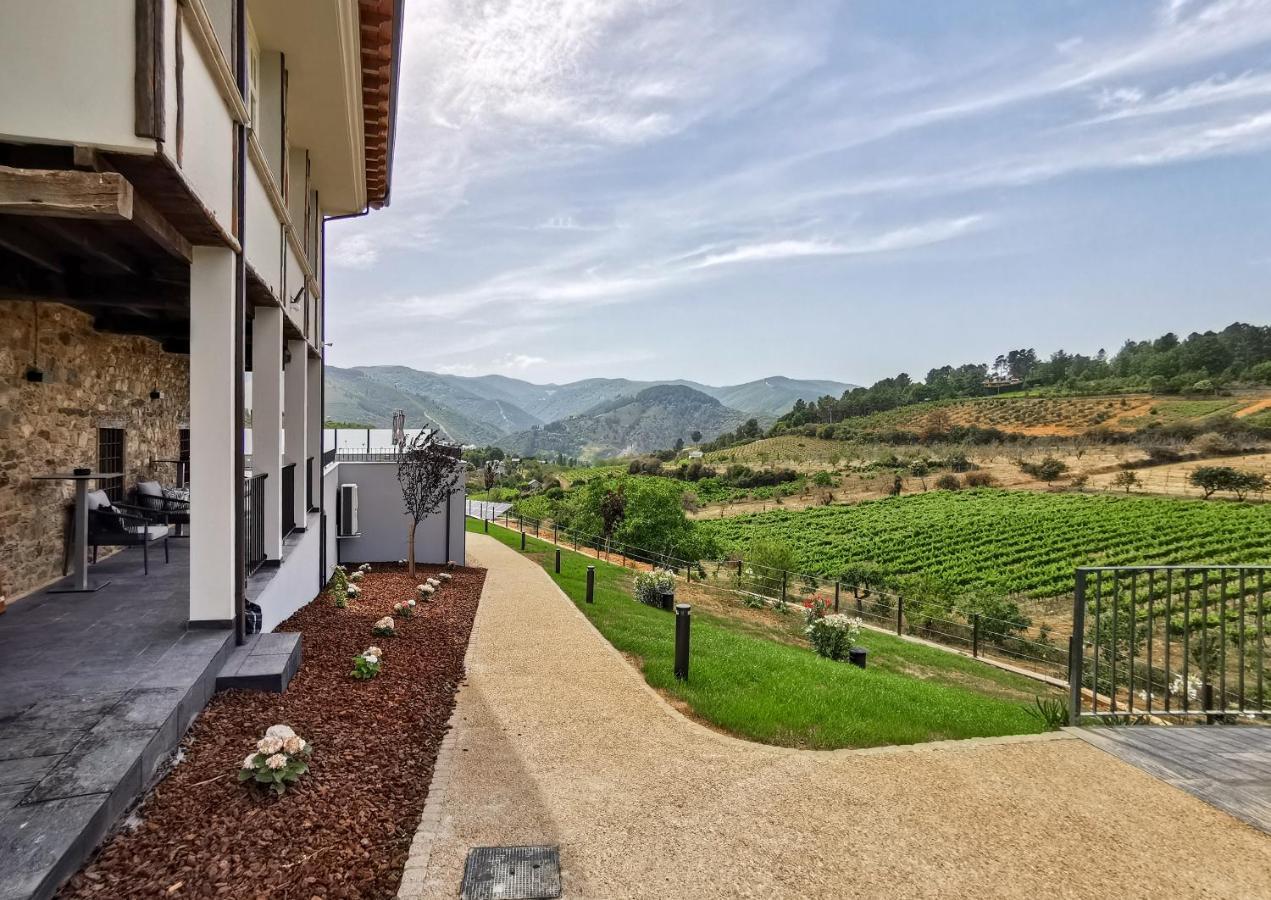 Boutique Finca Esencial Вилафранка дел Биерсо Екстериор снимка