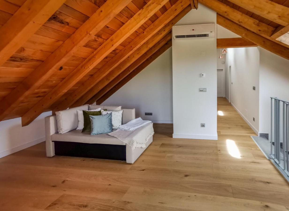Boutique Finca Esencial Вилафранка дел Биерсо Екстериор снимка