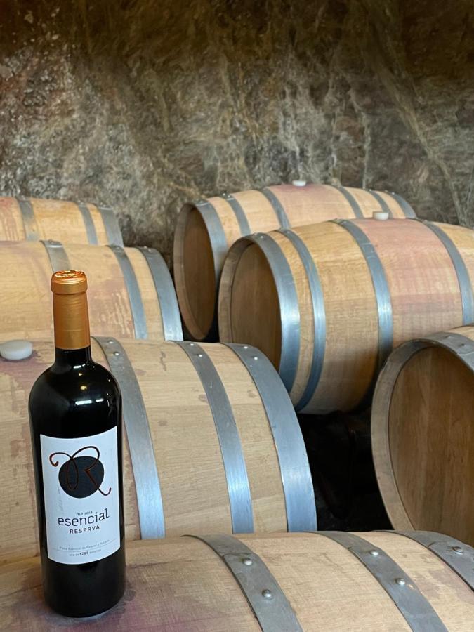 Boutique Finca Esencial Вилафранка дел Биерсо Екстериор снимка